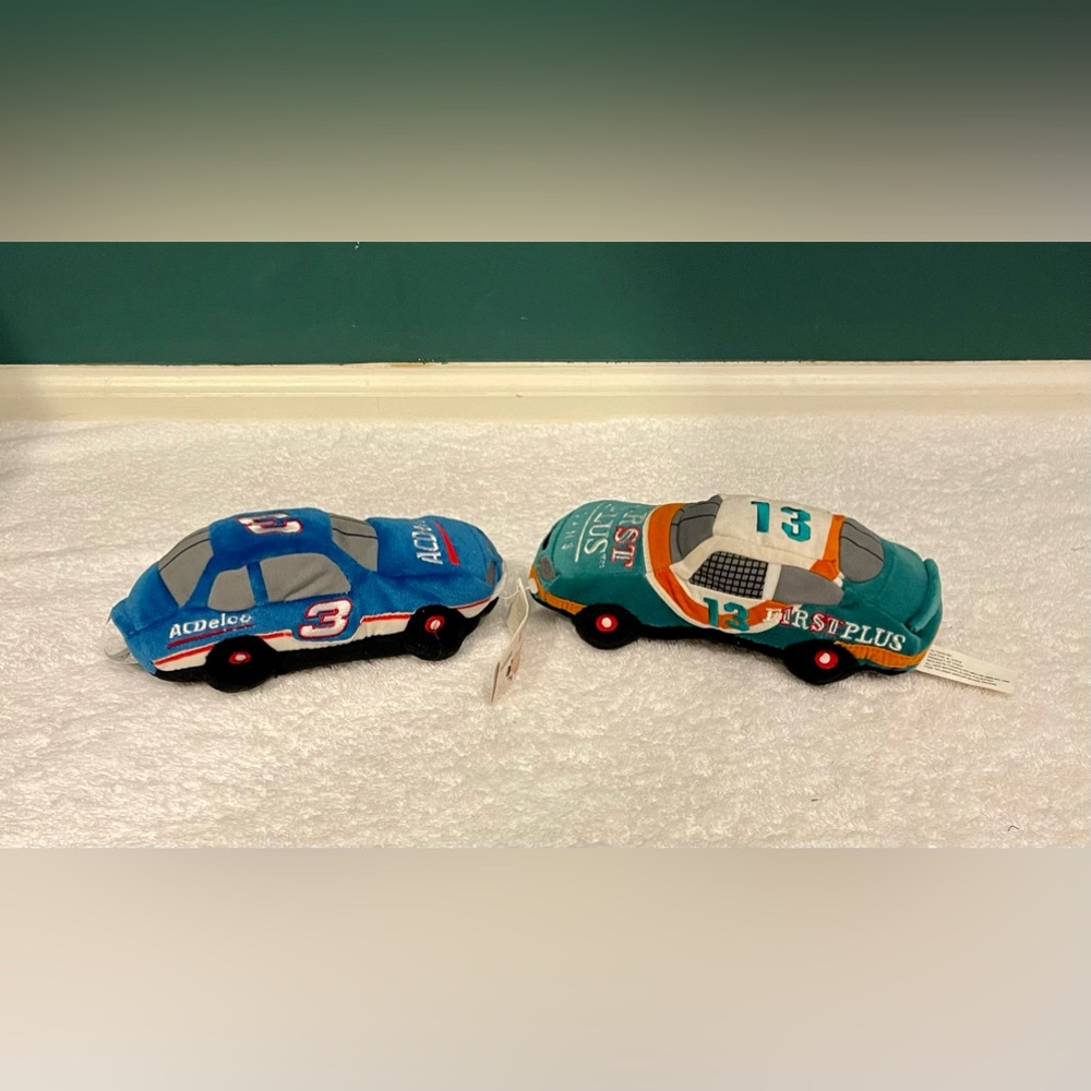 Lot of 4 NASCAR Beanie Racers #3, #13, #42 & #46. Displayed only.• - Picture 4 of 12